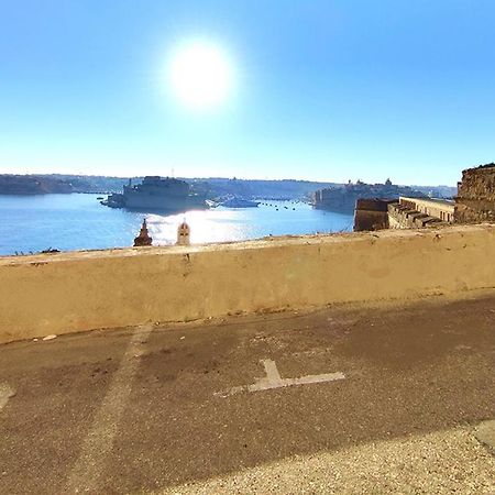 Oasis 22 Savynomad Harbour Residences Wow Views Valletta Exterior photo