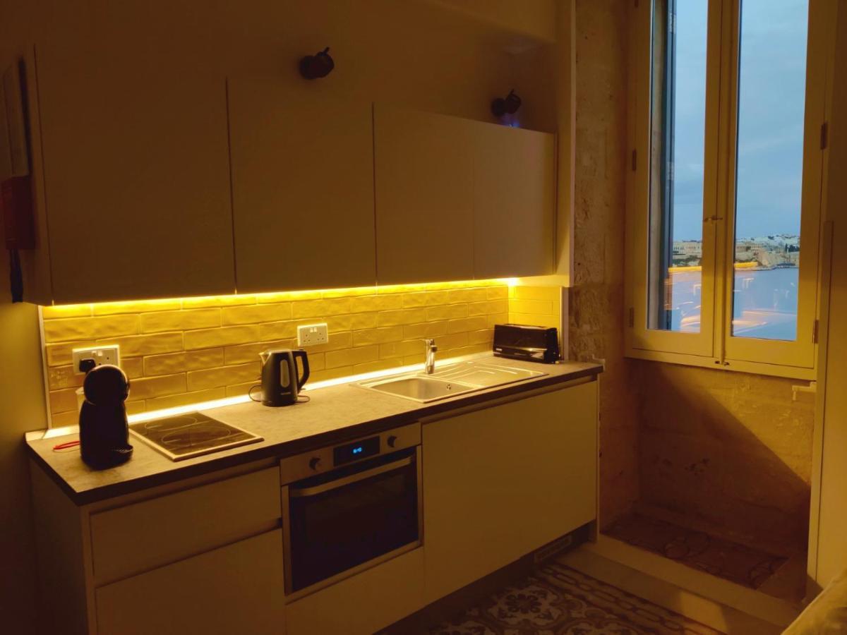 Oasis 22 Savynomad Harbour Residences Wow Views Valletta Exterior photo
